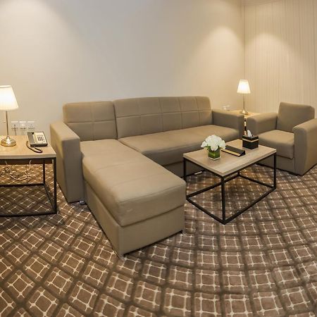Burj Alhayat Hotel Suites Olaya Ριάντ Εξωτερικό φωτογραφία