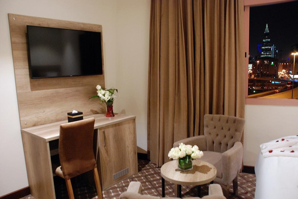 Burj Alhayat Hotel Suites Olaya Ριάντ Εξωτερικό φωτογραφία