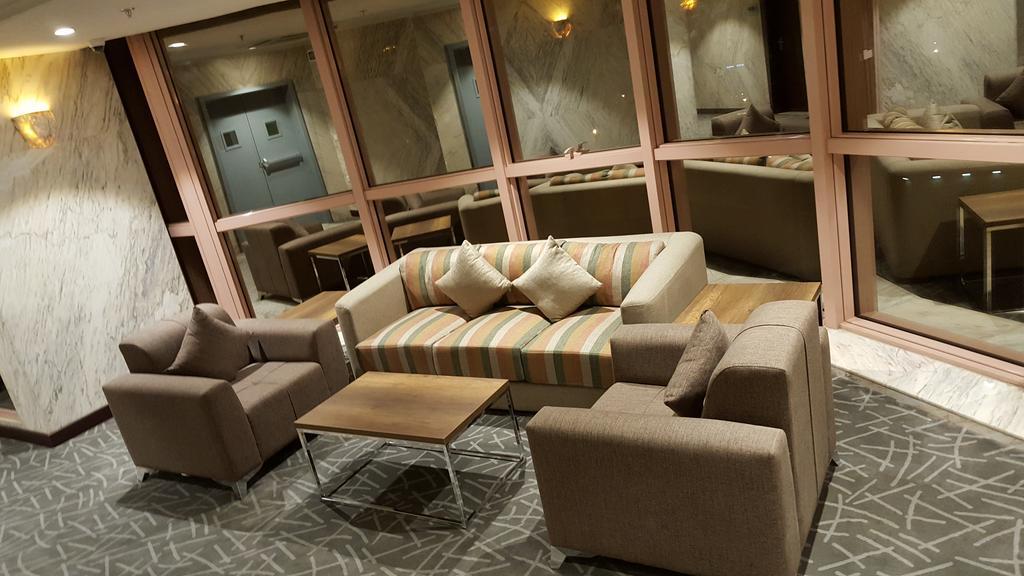 Burj Alhayat Hotel Suites Olaya Ριάντ Εξωτερικό φωτογραφία