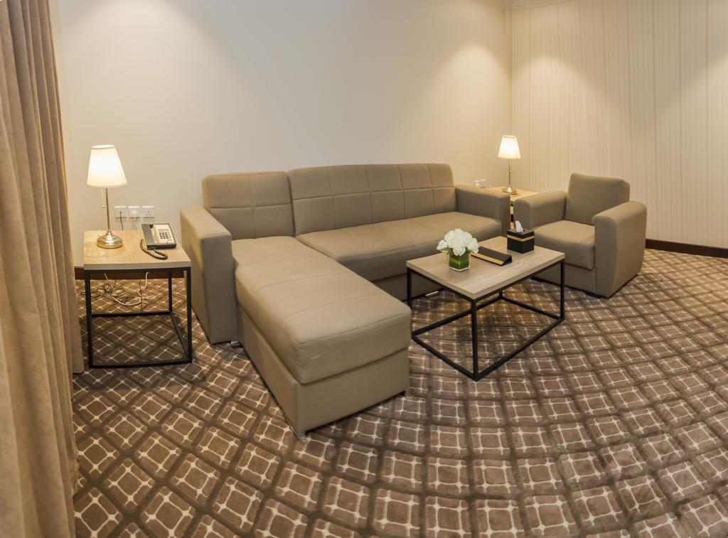 Burj Alhayat Hotel Suites Olaya Ριάντ Εξωτερικό φωτογραφία