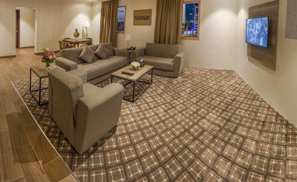 Burj Alhayat Hotel Suites Olaya Ριάντ Εξωτερικό φωτογραφία