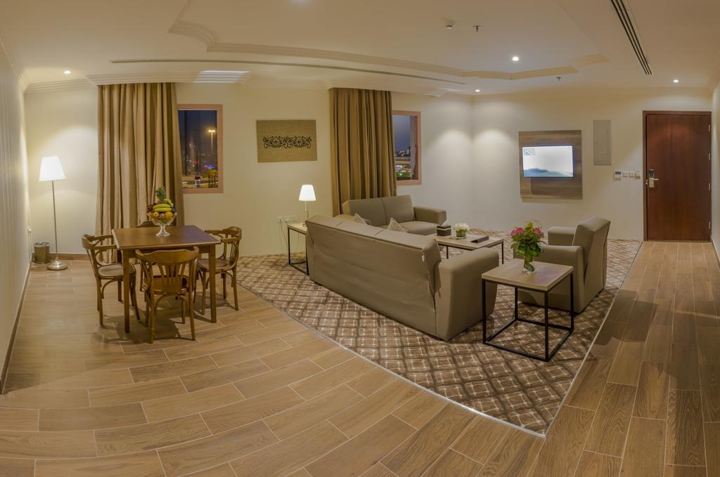 Burj Alhayat Hotel Suites Olaya Ριάντ Εξωτερικό φωτογραφία